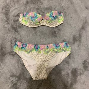 Victoria’s Secret Bikini